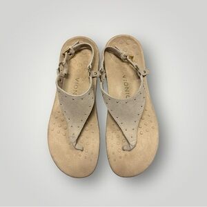 Vionic Margot Studs Backstrap Sandal Tan Sz‎ 7.5